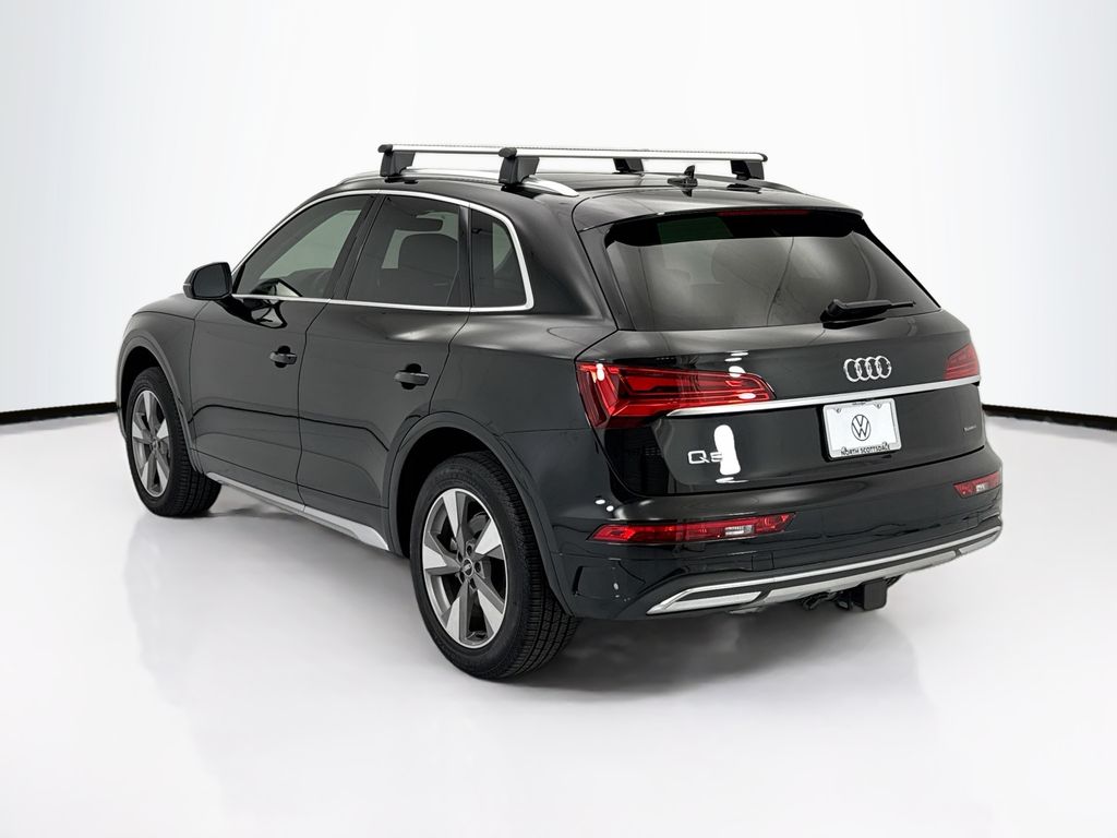 Thumbnail: 2023 Audi Q5 - 7