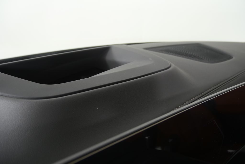 Thumbnail: 2026 BMW X7 - 21