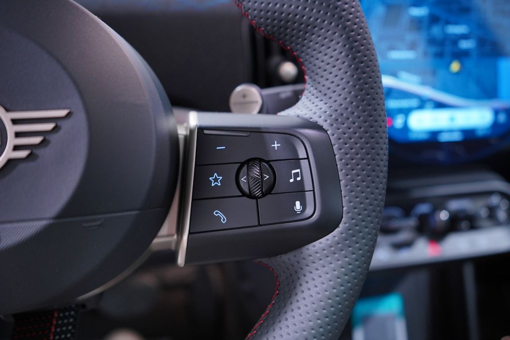 Thumbnail: 2026 MINI Cooper - 17