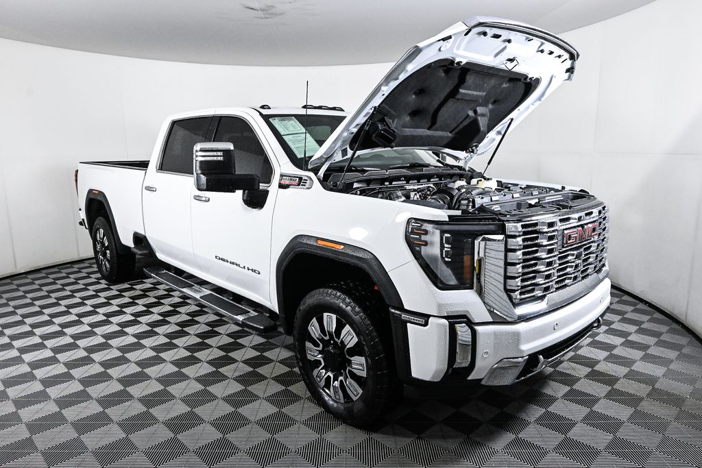 2024 GMC Sierra 2500HD Denali 27