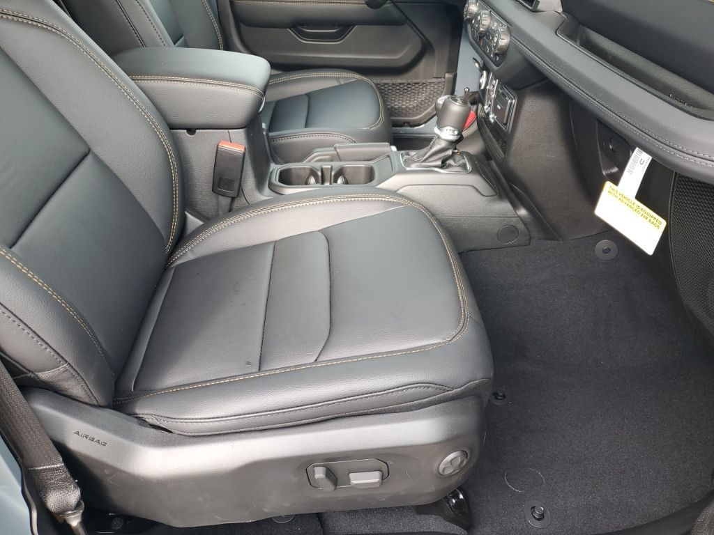 New 2026 Gray Jeep Sahara image 16