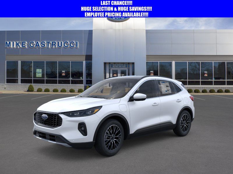 Star White Metallic Tri-Coat 2026 Ford Escape Hybrid Plug-in FWD SUV / Crossover Front-Wheel Drive Continuously Variable Transmission