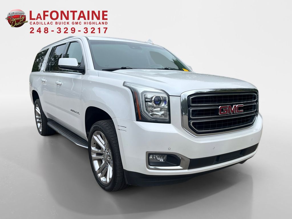 2016 GMC Yukon XL SLT 3