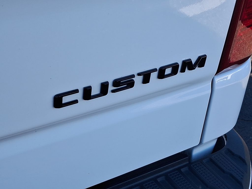 Thumbnail: 2025 Chevrolet Silverado 1500 - 31