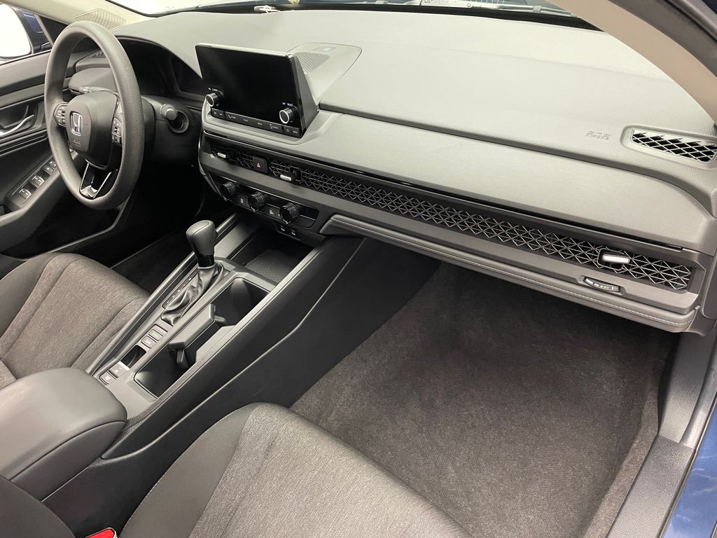 Thumbnail: 2023 Honda Accord - 16