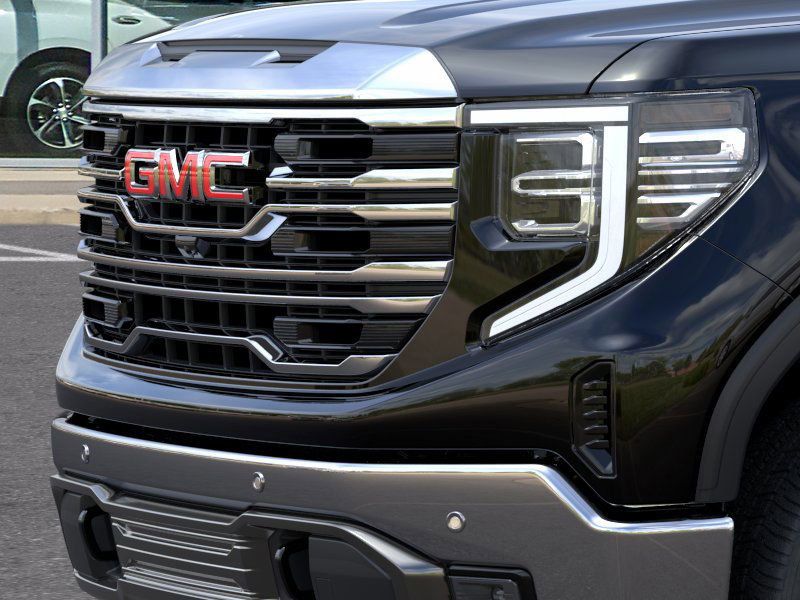 2025 GMC Sierra 1500 SLT 13