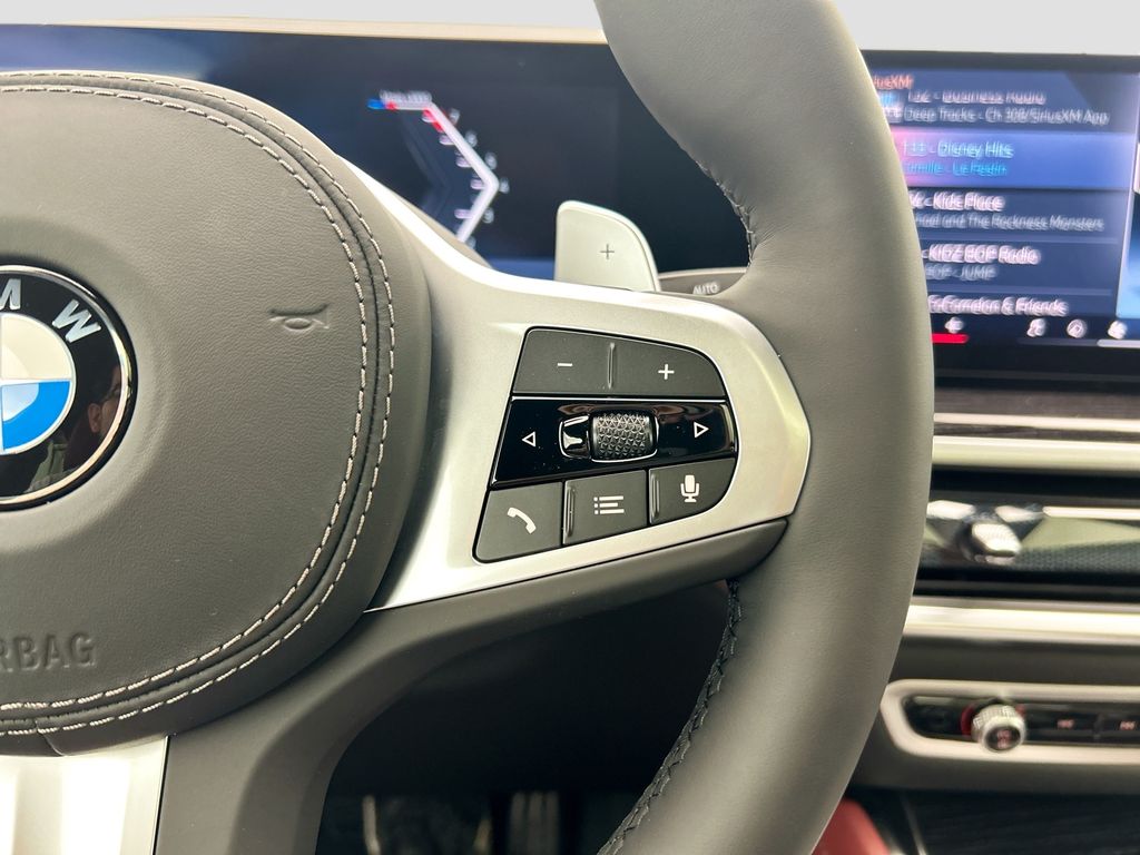 Thumbnail: 2026 BMW X6 - 12