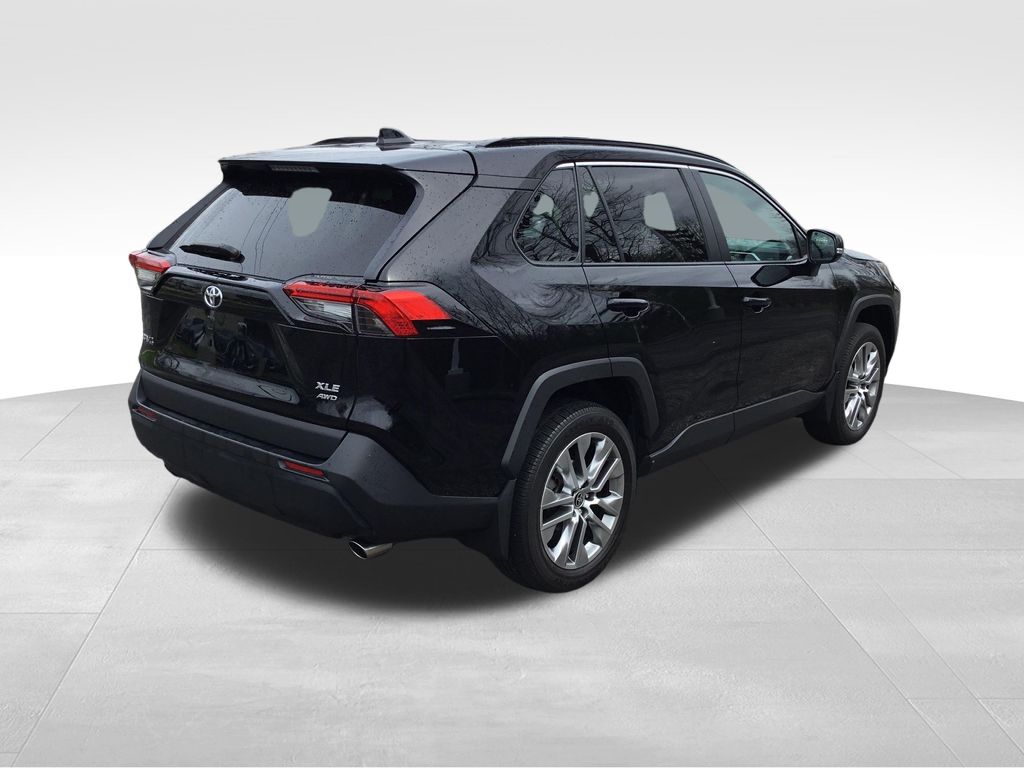 Thumbnail: 2023 Toyota RAV4 - 5