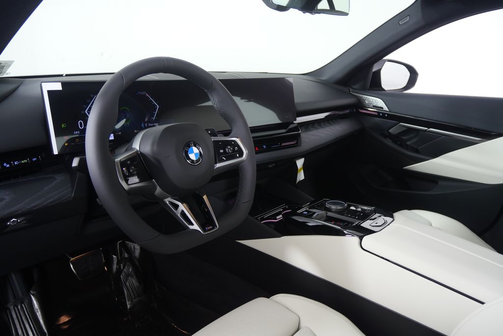 Thumbnail: 2026 BMW 5 Series - 13