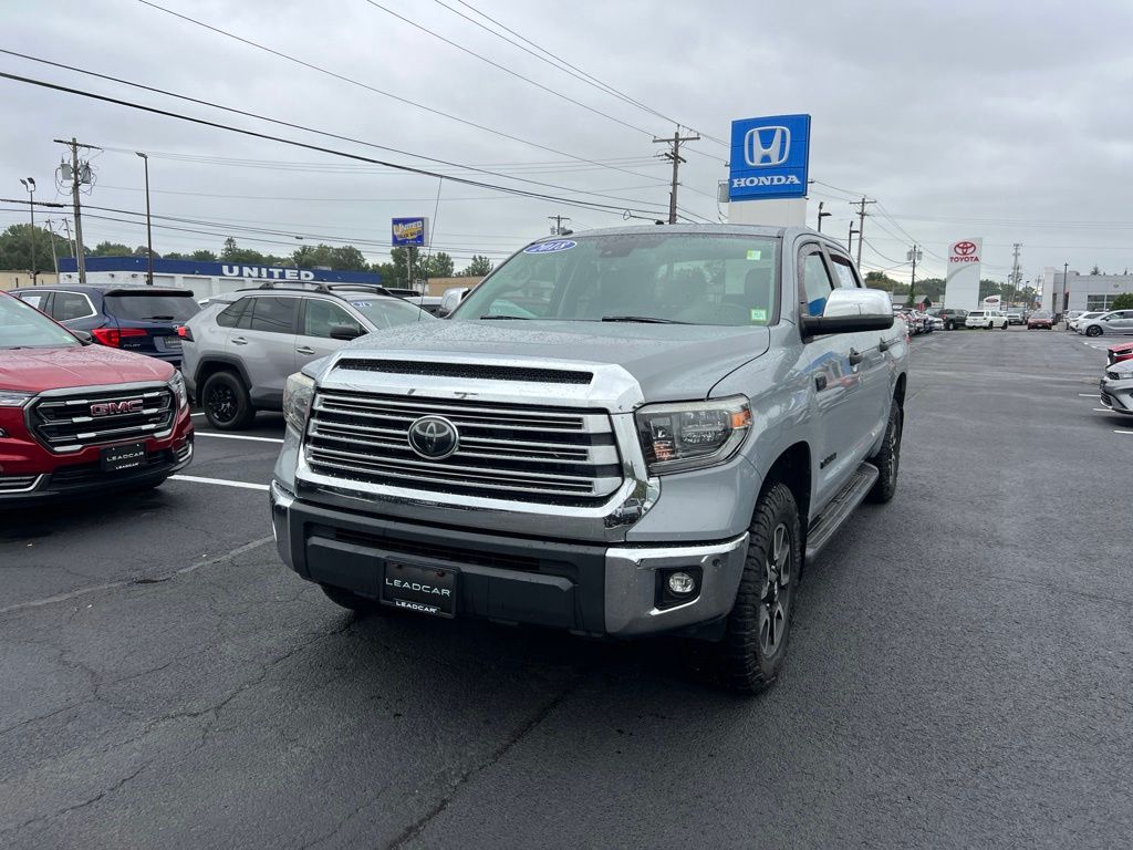 Cement 2018 Toyota Tundra Pickup Truck Four-Wheel Drive 6-Speed Automatic Overdrive