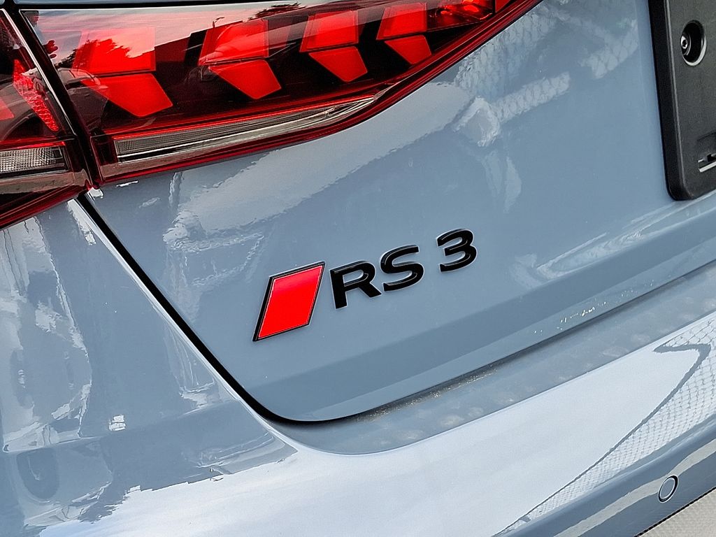 2025 Audi RS 3  4