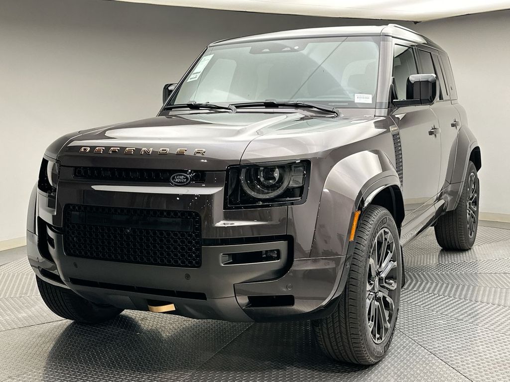 Thumbnail: 2025 Land Rover Defender - 1