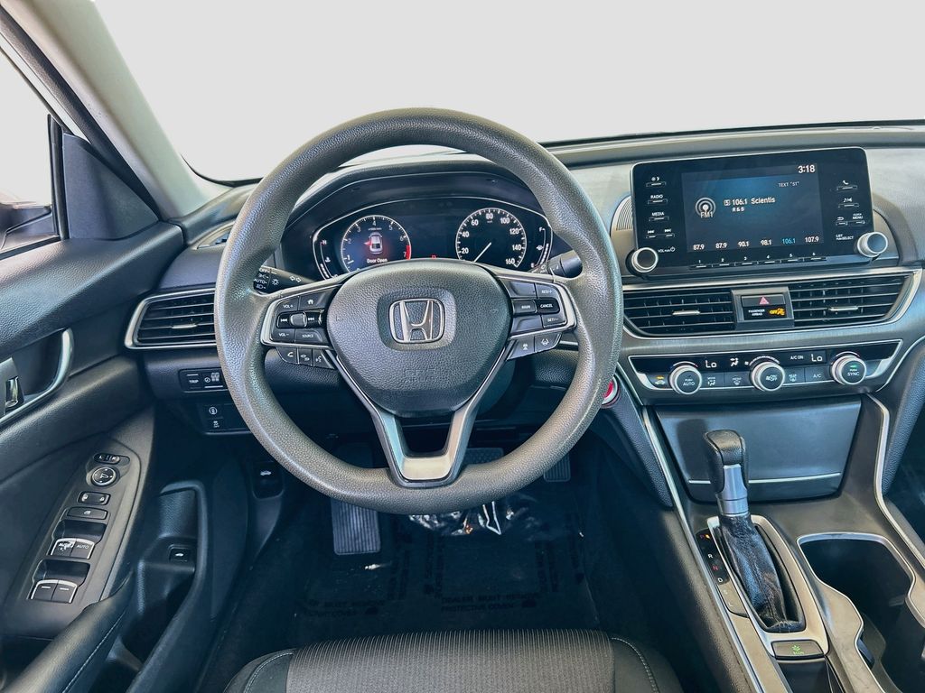 Thumbnail: 2018 Honda Accord - 20
