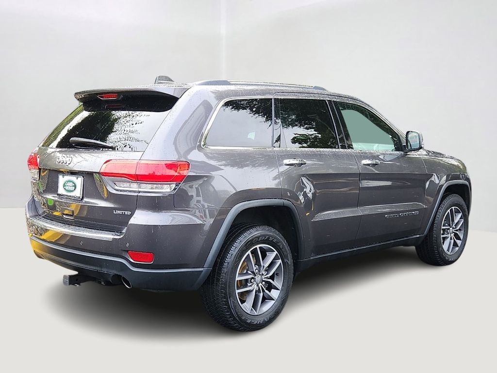 Thumbnail: 2017 Jeep Grand Cherokee - 5