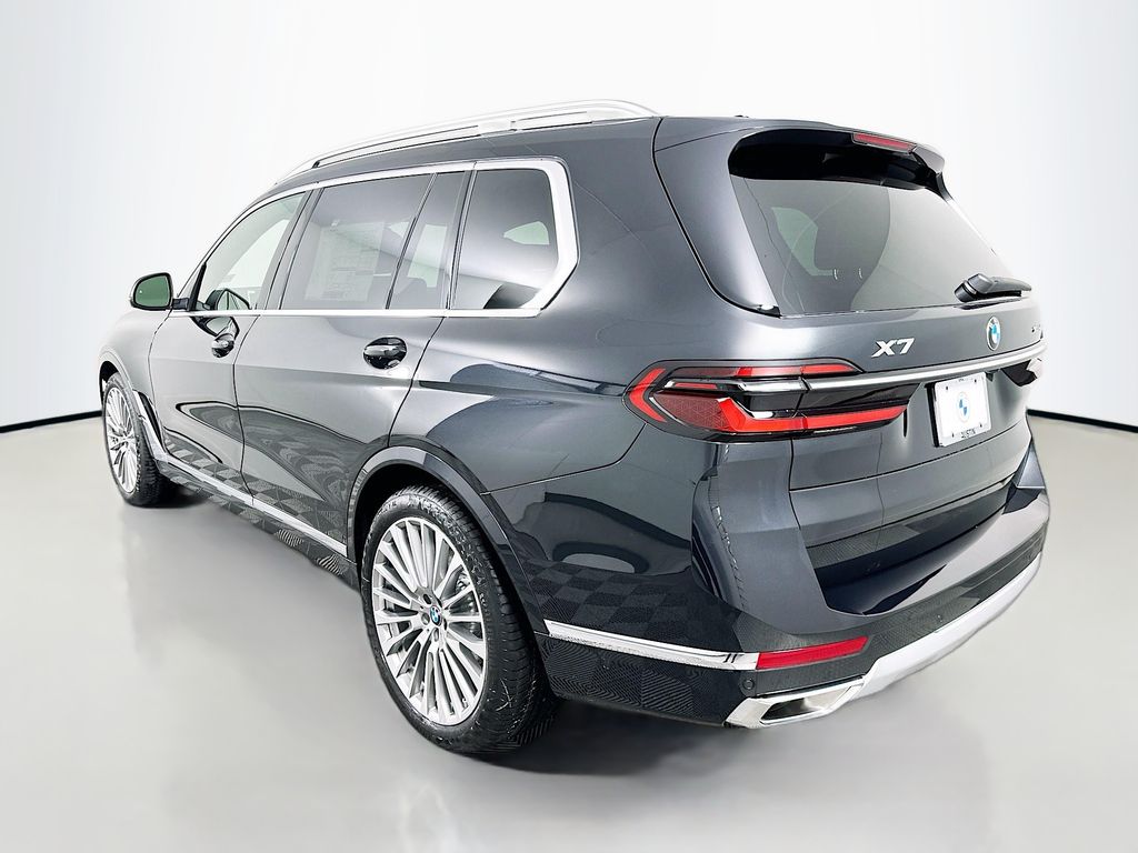 Thumbnail: 2026 BMW X7 - 7