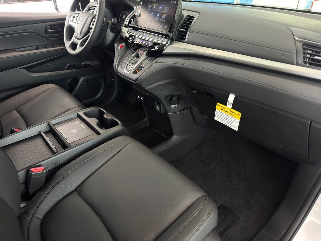 2026 Honda Odyssey EX-L White at Community Honda