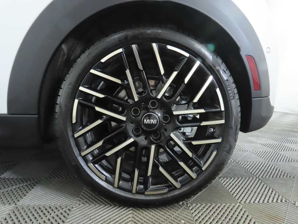 2025 MINI Cooper Hardtop 2 Door 31