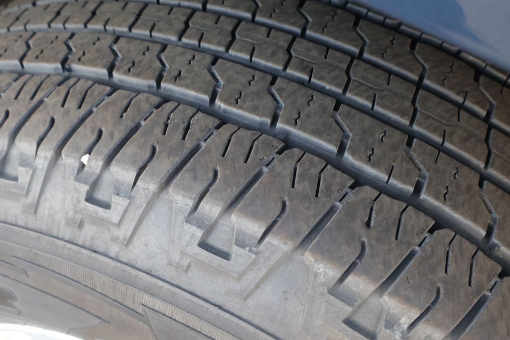 Thumbnail: 2022 Chevrolet Silverado 1500 - 6