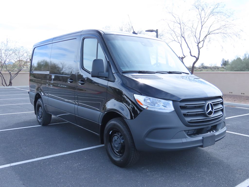 2024 Mercedes-Benz Sprinter 2500 3