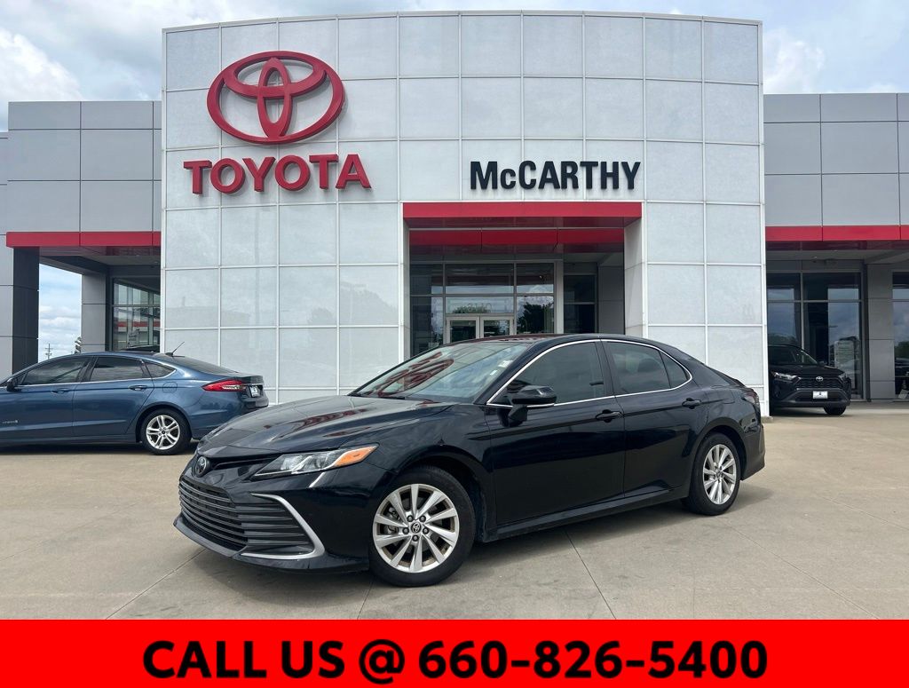Midnight Black Metallic 2024 Toyota Camry Sedan Front-Wheel Drive 8-Speed Automatic