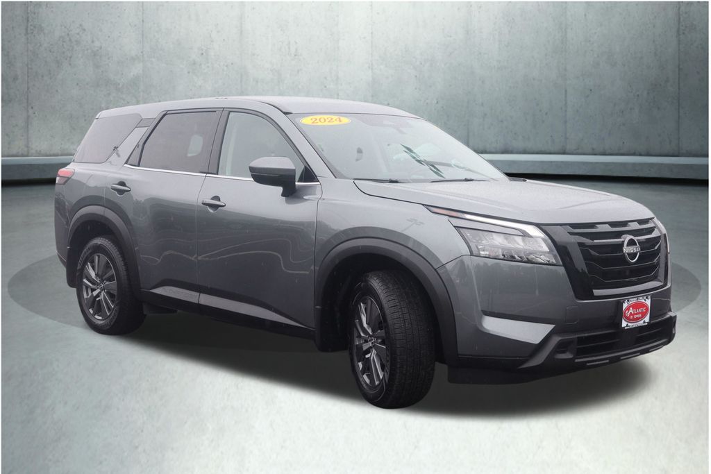 Used 2024 Nissan Pathfinder SUV
