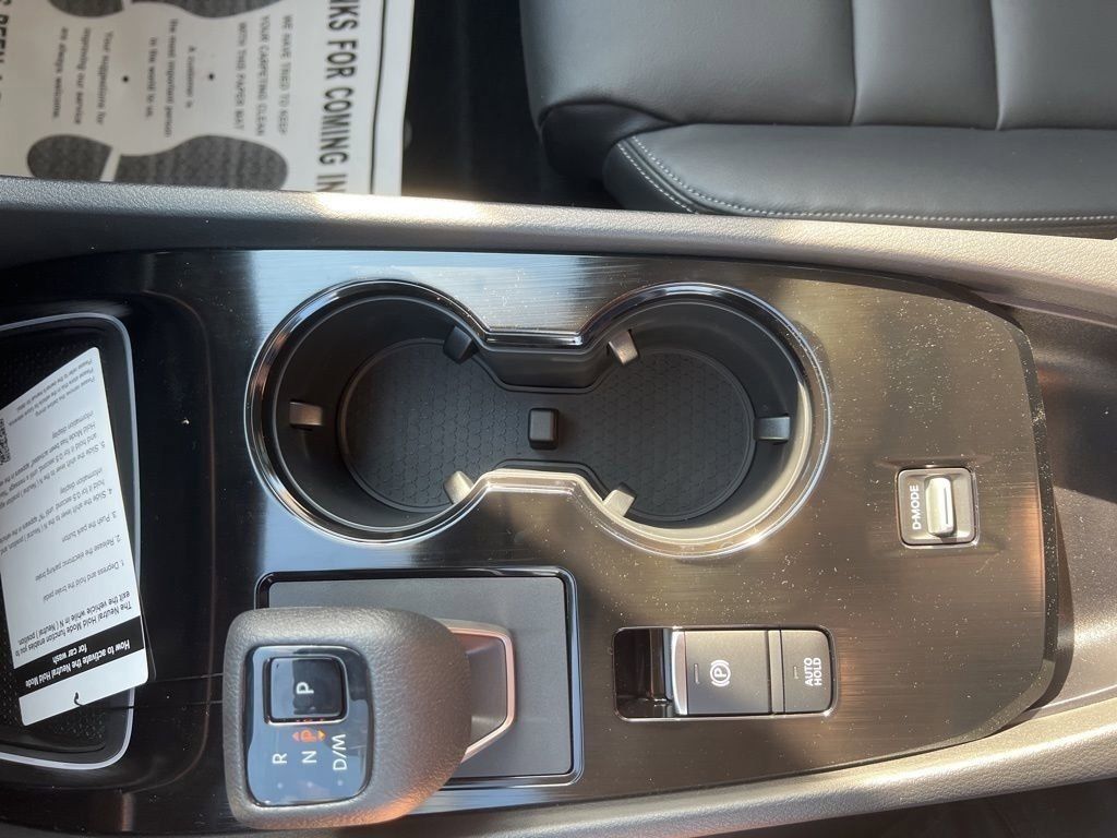 2025 Gun Metallic Nissan Rogue SL FWD SUV