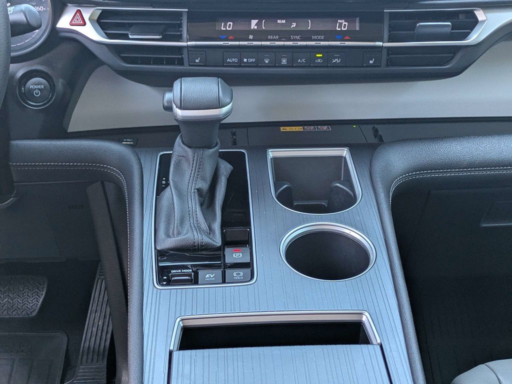 Used 2025 Toyota Sienna Van