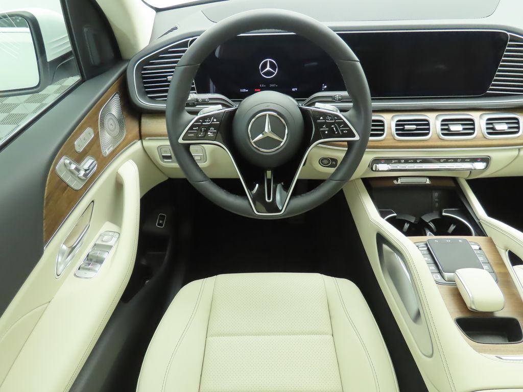 Thumbnail: 2026 Mercedes-Benz GLE - 10