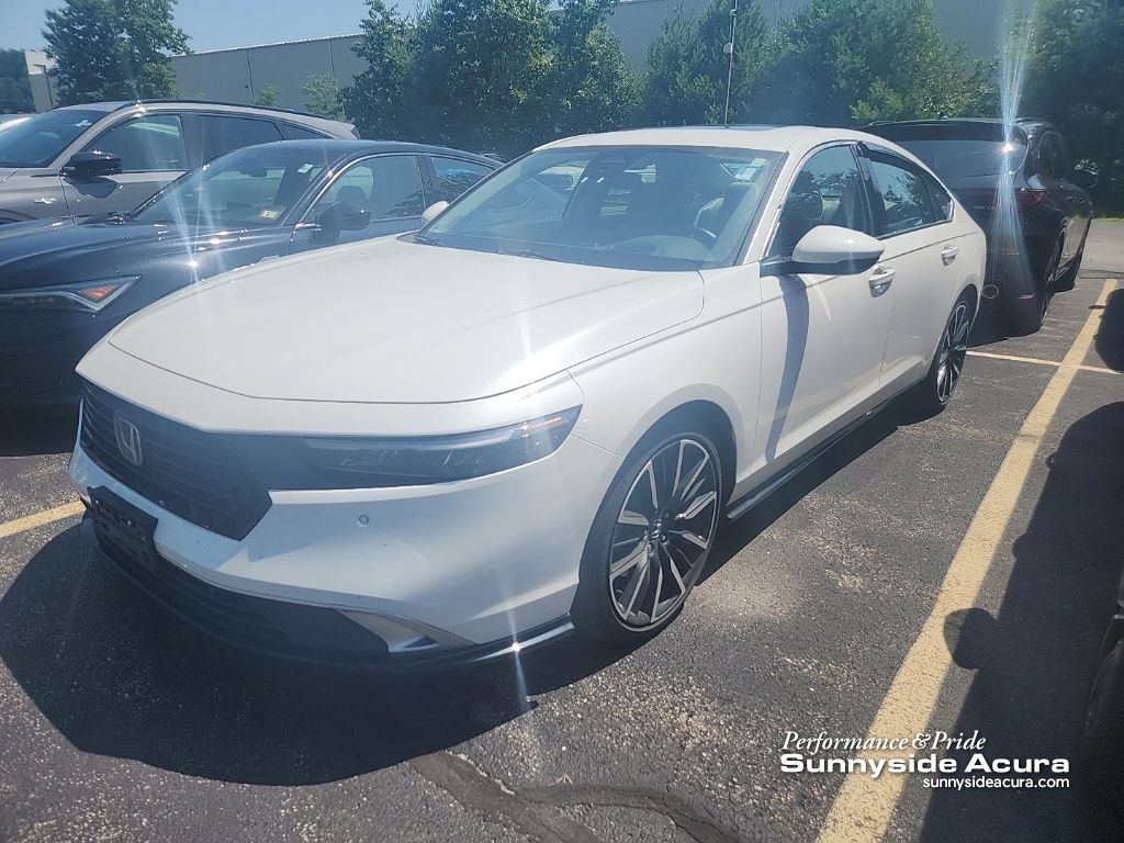 Platinum White Pearl 2024 Honda Accord Hybrid Sedan Front-Wheel Drive Continuously Variable Transmission