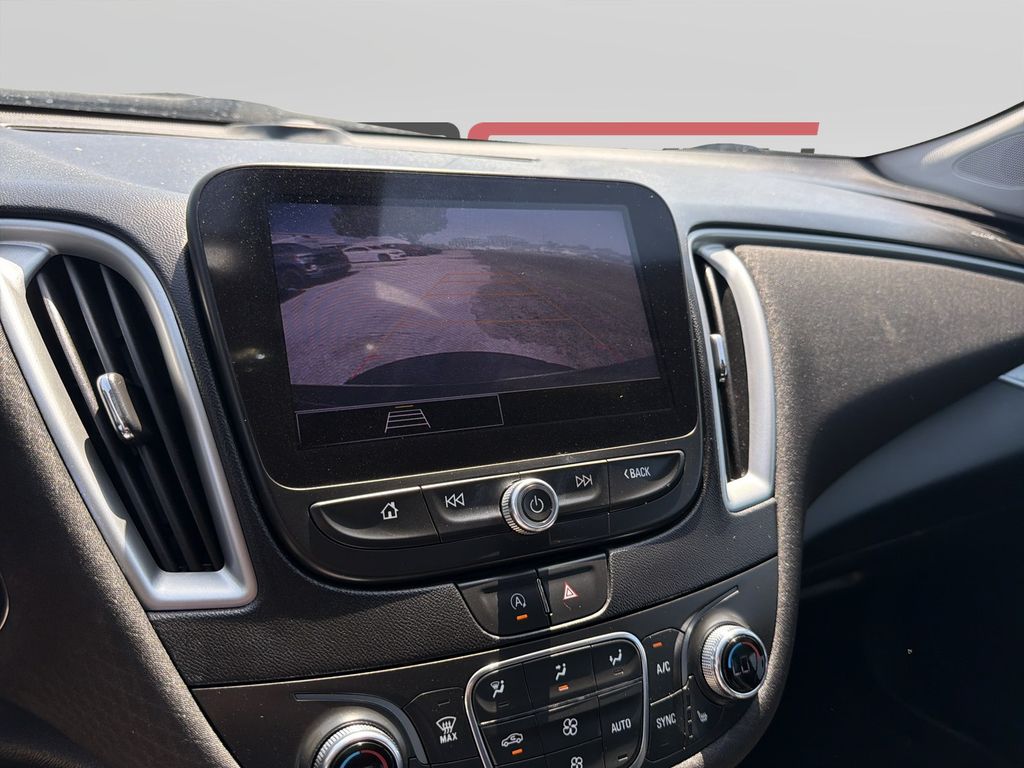Used 2022 Gray Chevrolet LT image 14