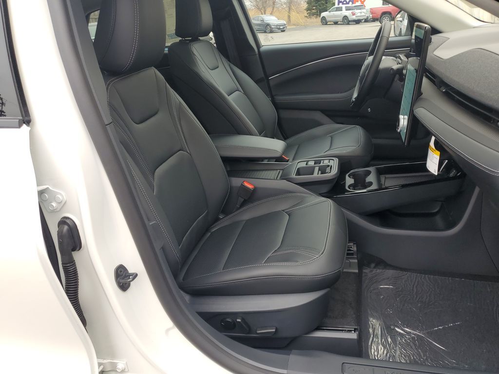 New 2026  Ford Premium image 18