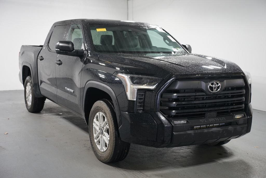 Thumbnail: 2025 Toyota Tundra - 3