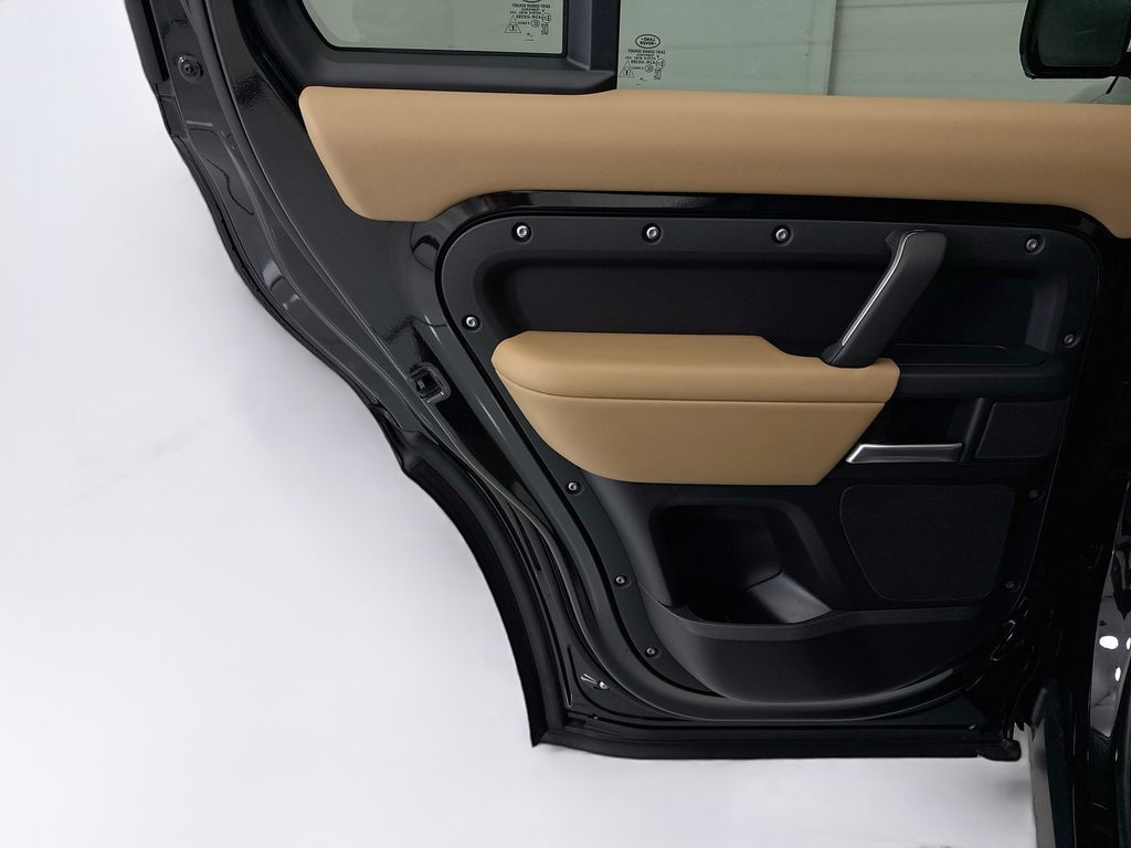 Thumbnail: 2026 Land Rover Defender - 25