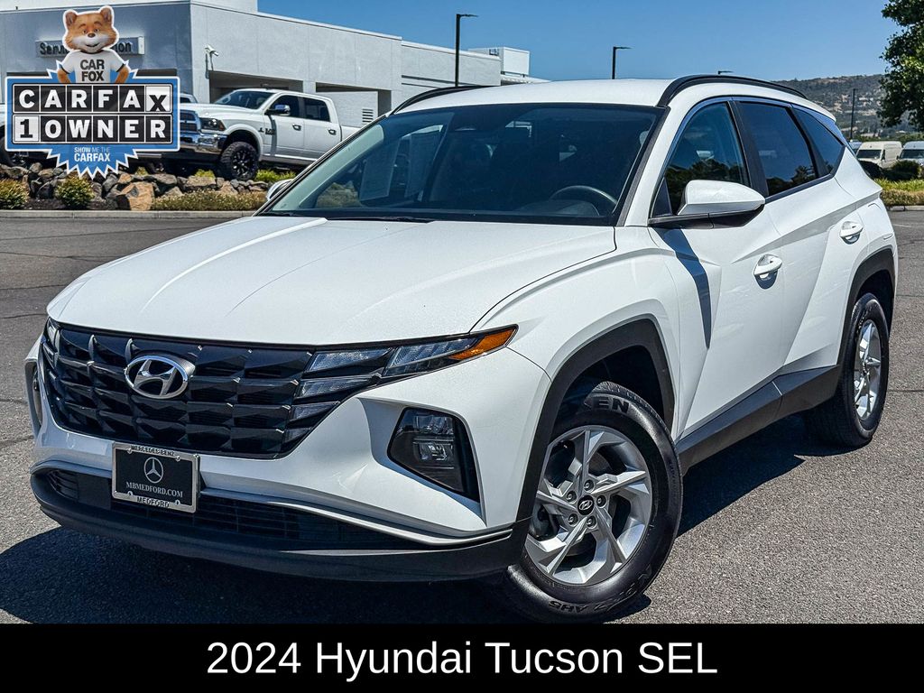 White Pearl 2024 Hyundai Tucson SUV / Crossover All-Wheel Drive 8-Speed Automatic