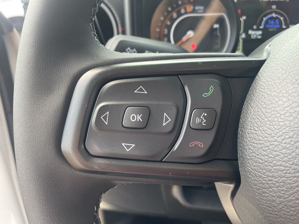 2025 Jeep Gladiator Rubicon White at Legacy Ford