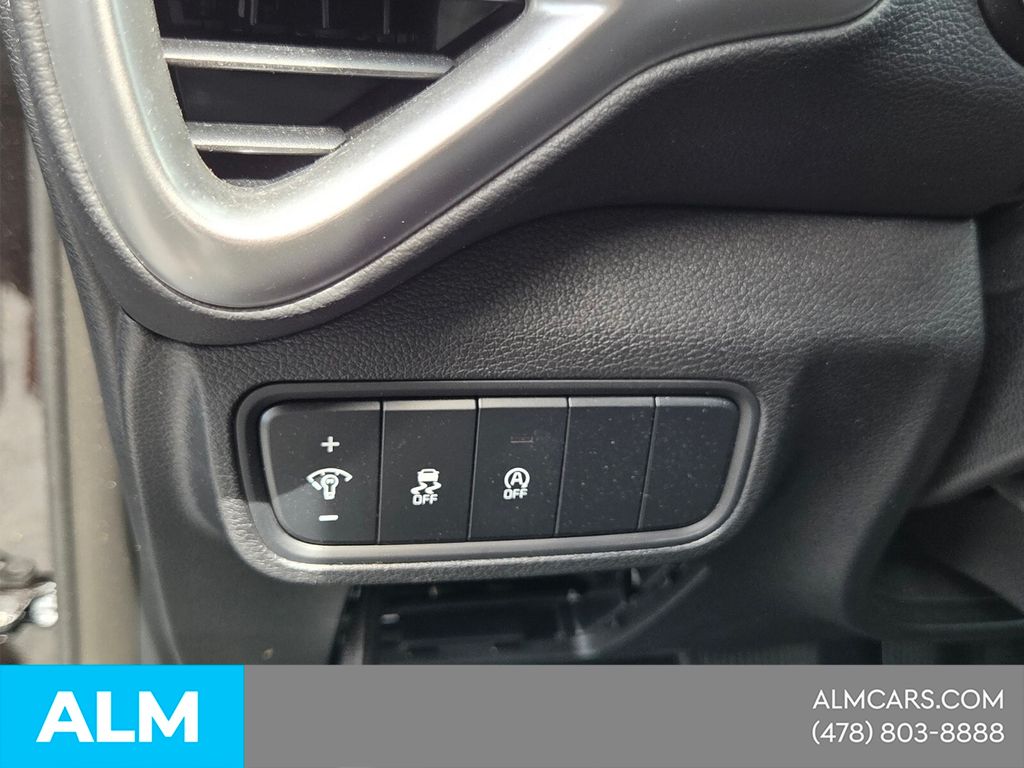 Used 2025 Black Kia LX image 29
