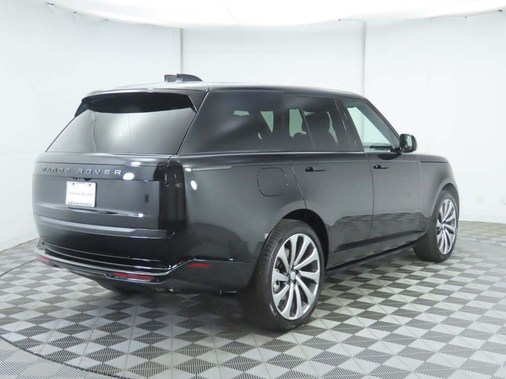 Thumbnail: 2025 Land Rover Range Rover - 5