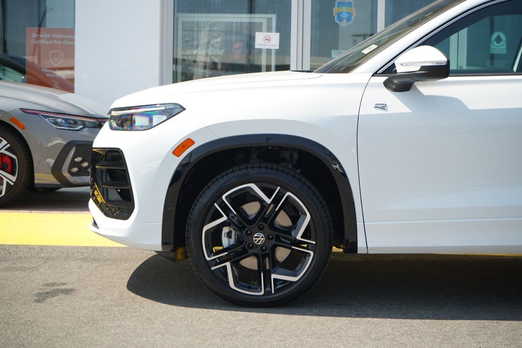 Thumbnail: 2026 Volkswagen Tiguan - 2