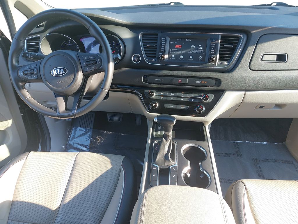 Used 2020 Gray Kia EX image 9