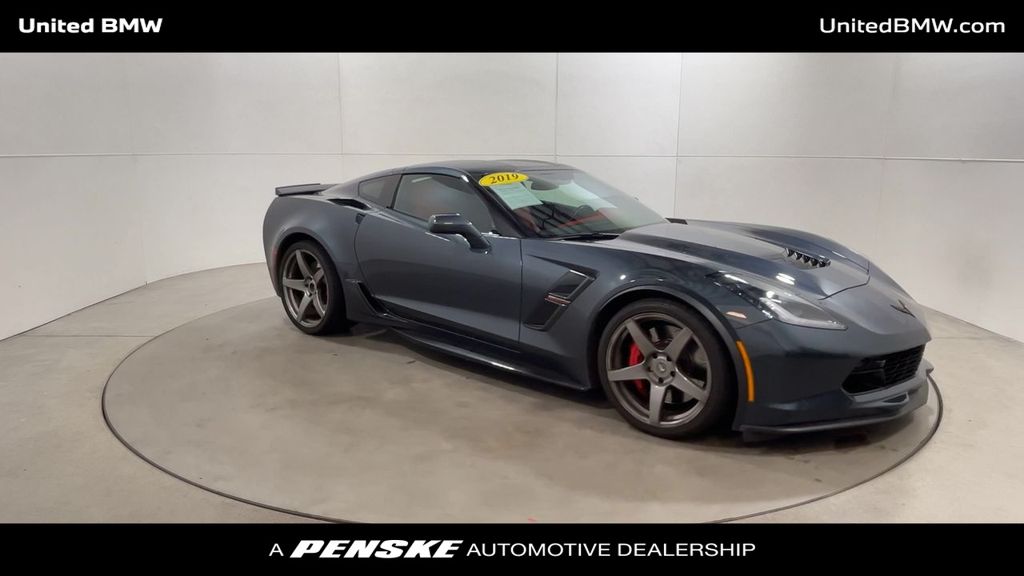 2019 Chevrolet Corvette Grand Sport w/2LT 2