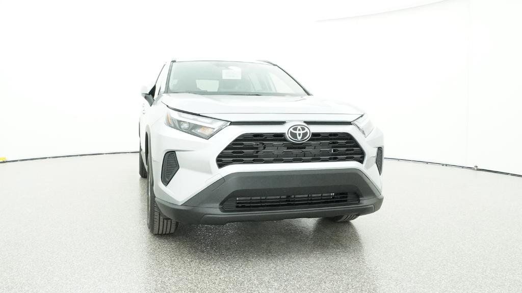 Thumbnail: 2025 Toyota RAV4 - 4