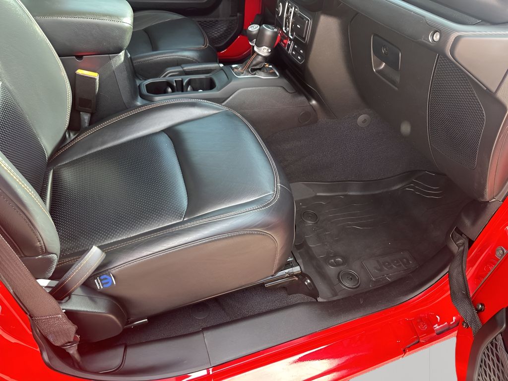 Used Car 2021 Jeep Gladiator  Mojave For Sale Under $40,000 In Austin, Texas