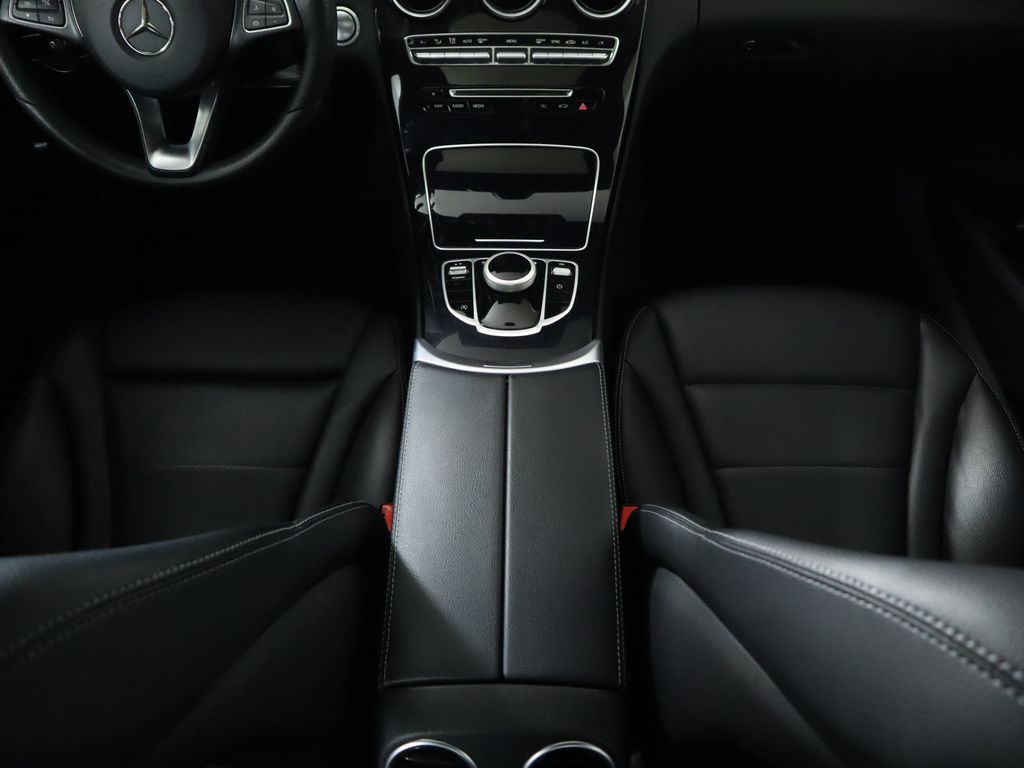 Thumbnail: 2018 Mercedes-Benz C-Class - 16