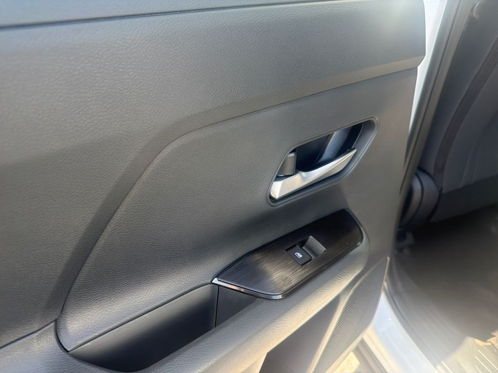 New 2026 Nissan Kicks SV 4D Sport Utility