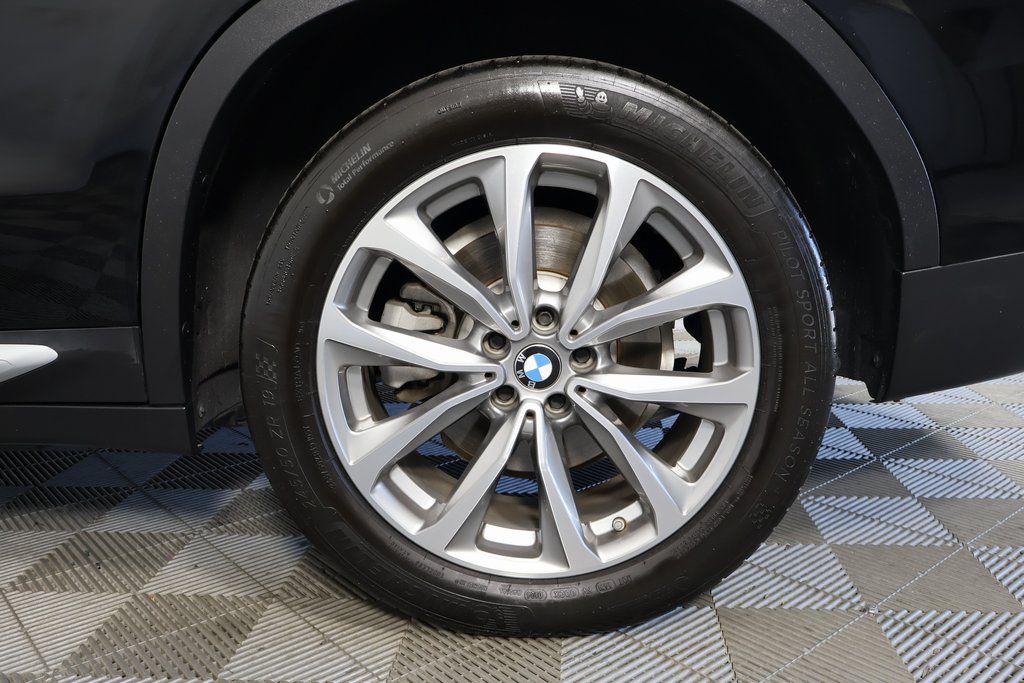 Thumbnail: 2018 BMW X3 - 16