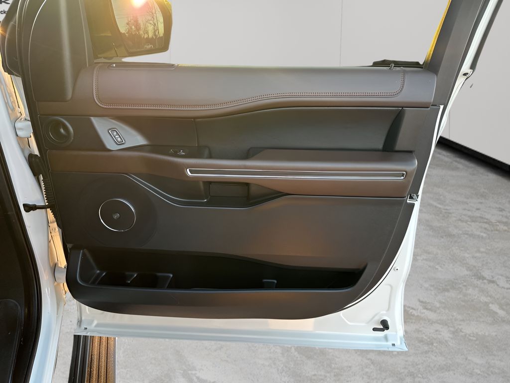 Used Car 2021 Ford Expedition  King Ranch For Sale Under $50,000 In Austin, Texas