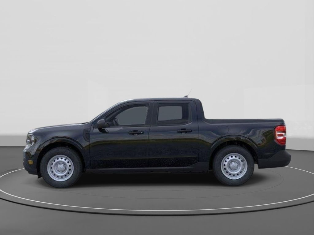 New 2026 Ford Maverick XL 4D Crew Cab