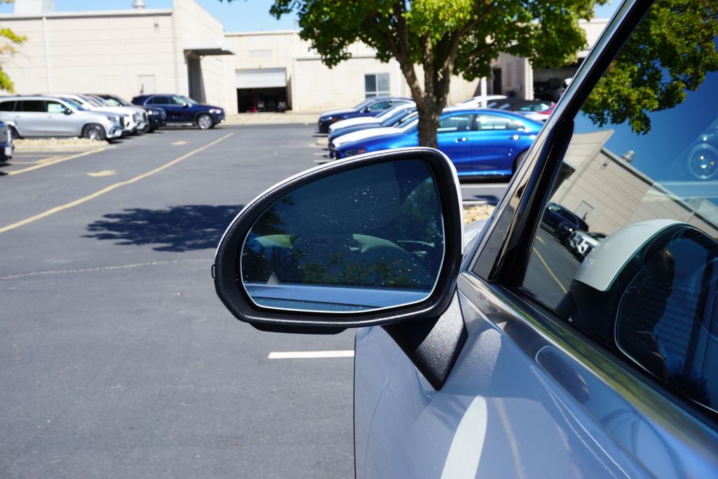 Thumbnail: 2026 Mercedes-Benz GLC - 13