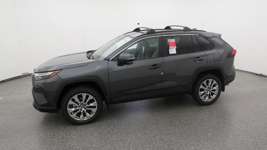 Thumbnail: 2025 Toyota RAV4 - 29