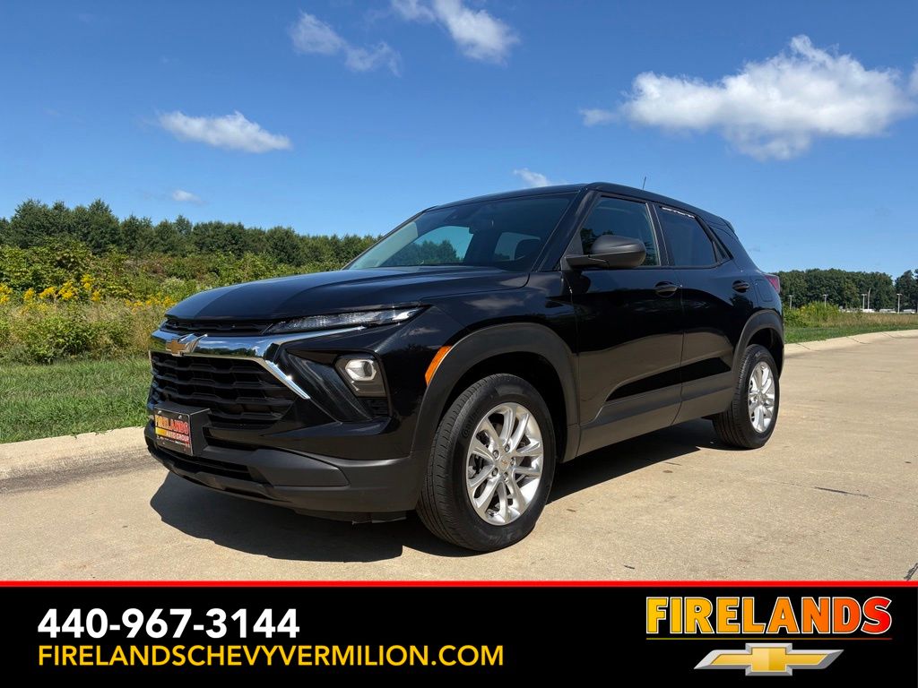 Mosaic Black Metallic 2025 Chevrolet Trailblazer SUV / Crossover Four-Wheel Drive 9-Speed Automatic